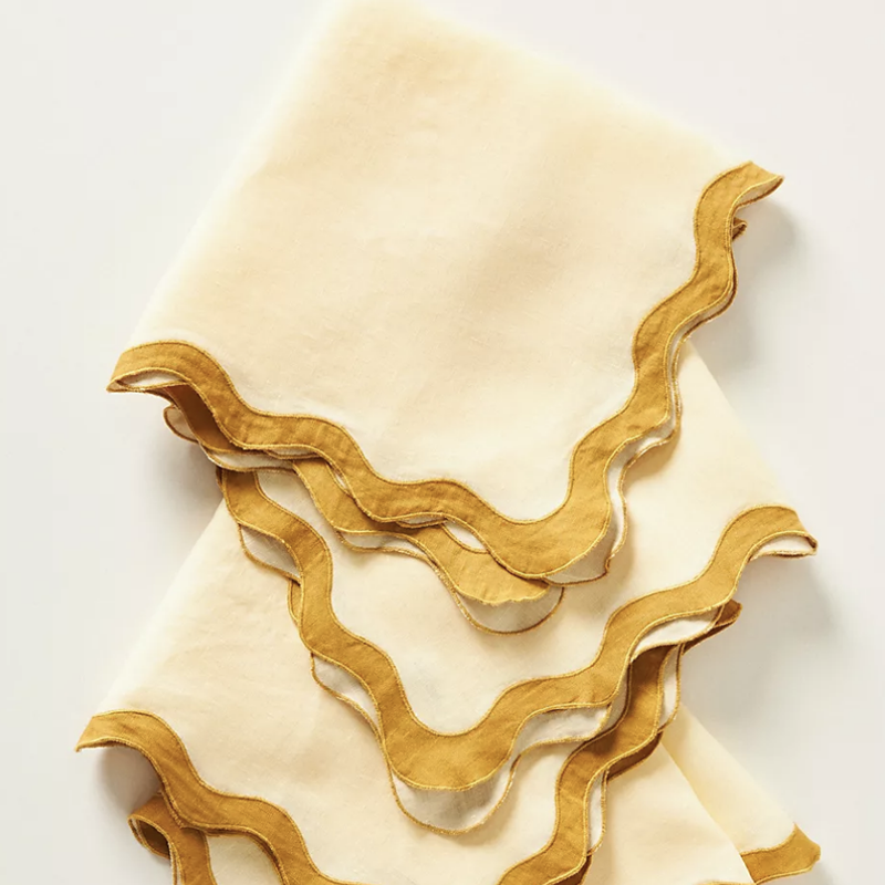 Scalloped Linen Napkins