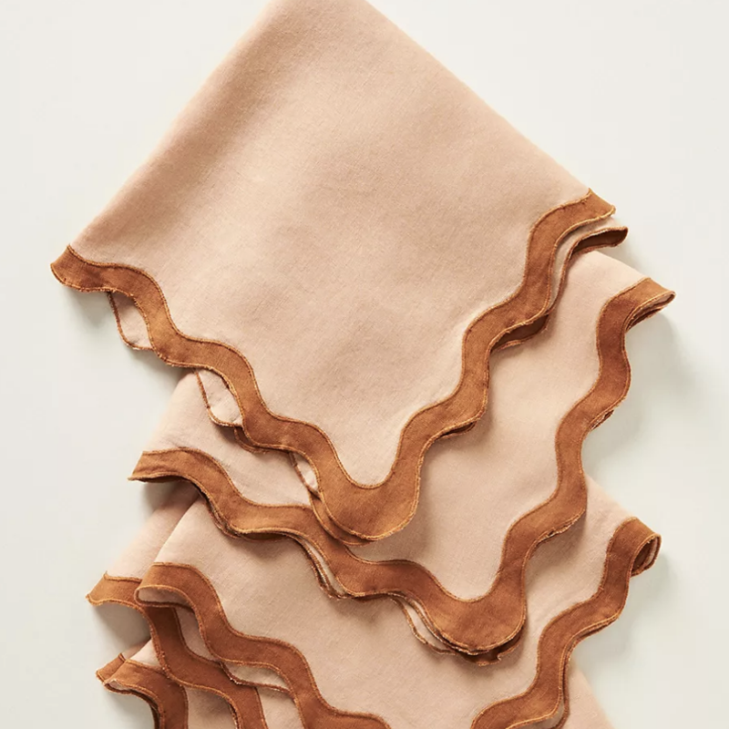Scalloped Linen Napkins